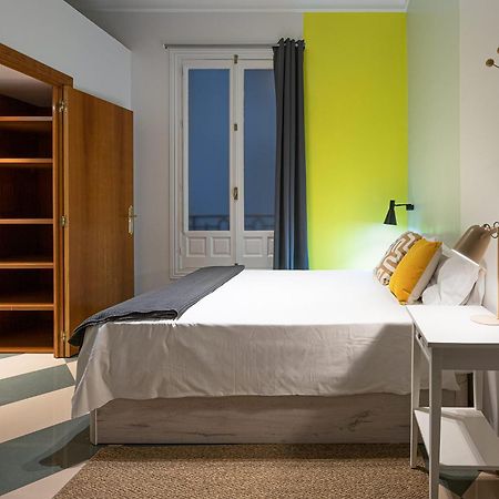 Отель Live It Madrid Gran Via (Adults Only) Экстерьер фото